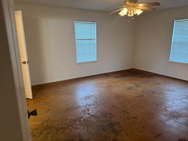 16444 Lakeview Cir, Whitehouse, TX 75791