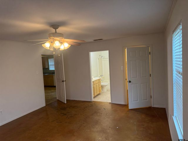 16444 Lakeview Cir, Whitehouse, TX 75791