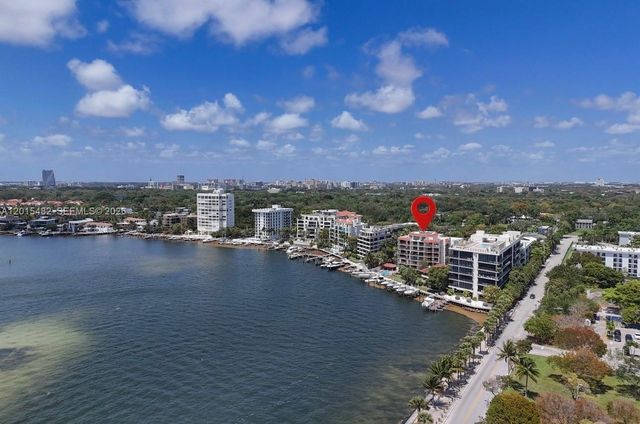 1632 S Bayshore Ct 202, Miami, FL 33133