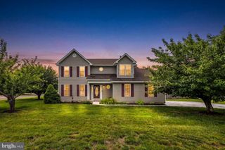 141 CASPIAN DR, Stephens City, VA 22655