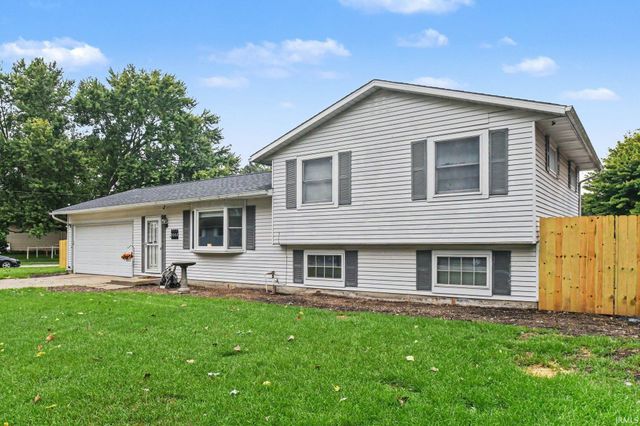 3002 Blanchard Drive, Mishawaka, IN 46544