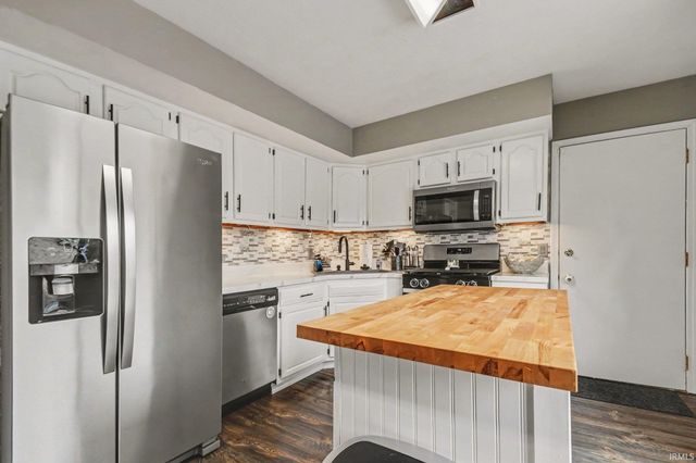 3002 Blanchard Drive, Mishawaka, IN 46544