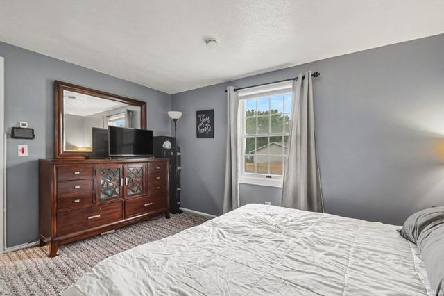 3002 Blanchard Drive, Mishawaka, IN 46544