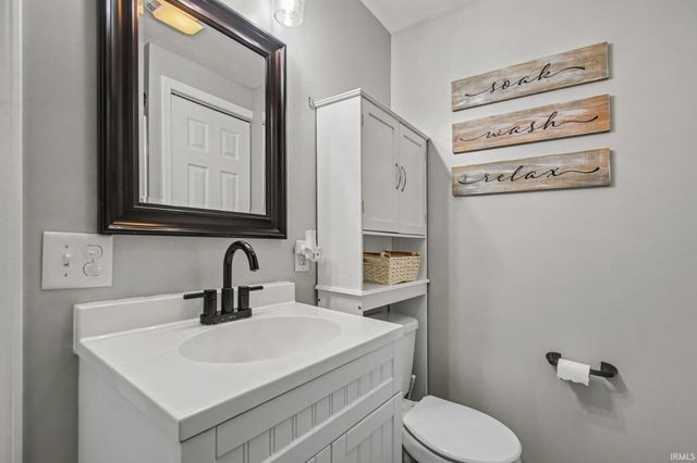 3002 Blanchard Drive, Mishawaka, IN 46544