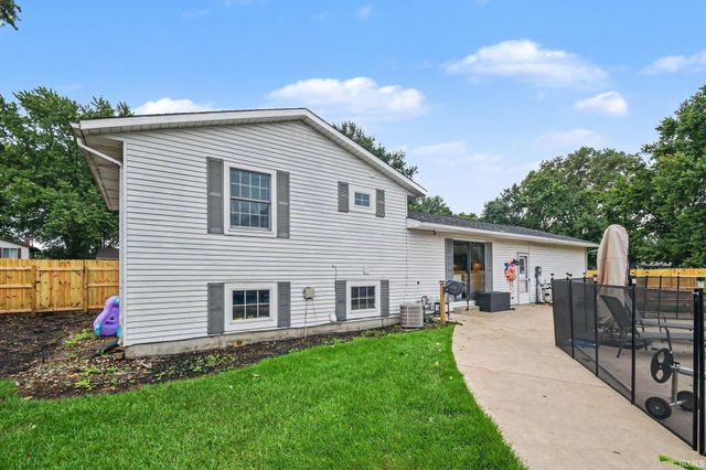 3002 Blanchard Drive, Mishawaka, IN 46544