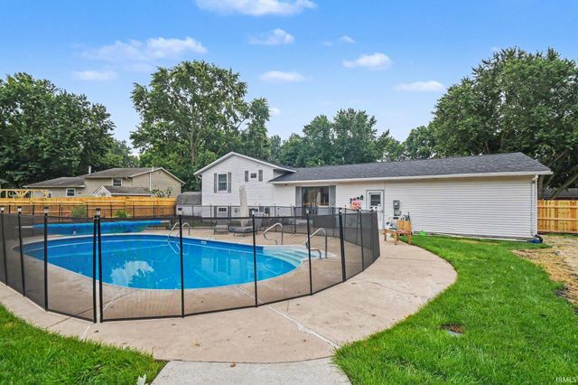 3002 Blanchard Drive, Mishawaka, IN 46544