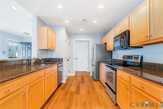 6305 Greystone Creek Rd, Mechanicsville, VA 23111