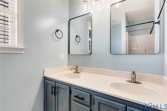 6305 Greystone Creek Rd, Mechanicsville, VA 23111