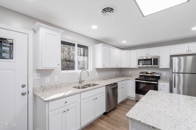 104 Pritchard Drive, Jonesborough, TN 37659