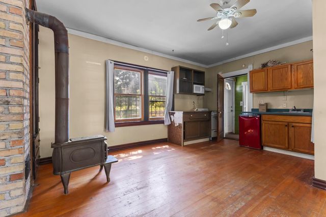 2226 Fremont Avenue N, Minneapolis, MN 55411