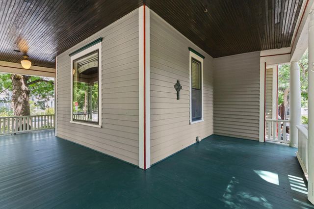 2226 Fremont Avenue N, Minneapolis, MN 55411