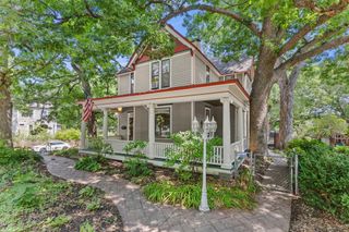 2226 Fremont Avenue N, Minneapolis, MN 55411