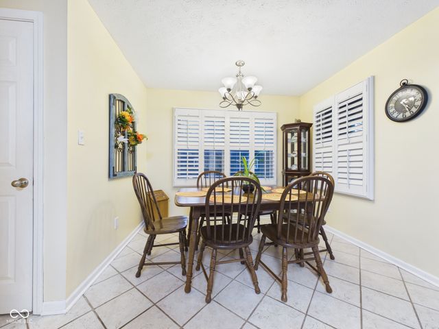 35 W Estate Street, Anderson, IN 46013