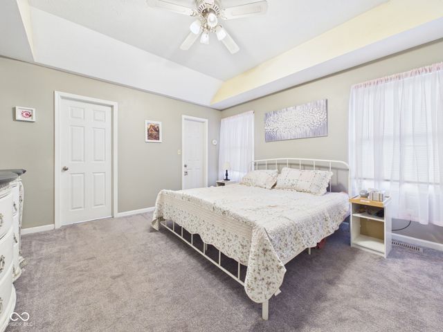 35 W Estate Street, Anderson, IN 46013