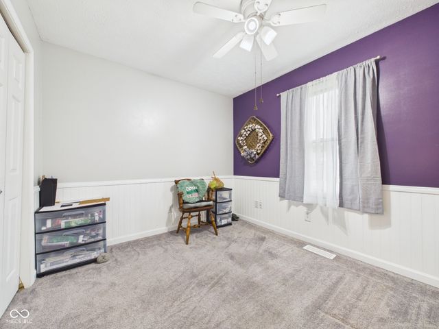 35 W Estate Street, Anderson, IN 46013