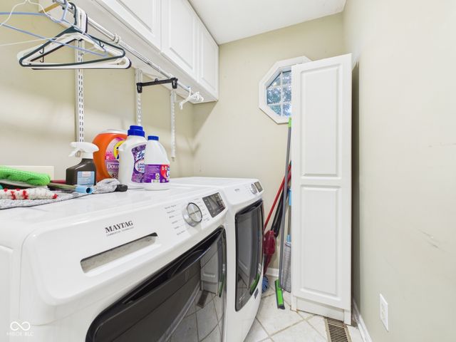 35 W Estate Street, Anderson, IN 46013