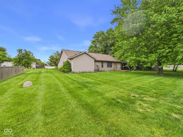 35 W Estate Street, Anderson, IN 46013