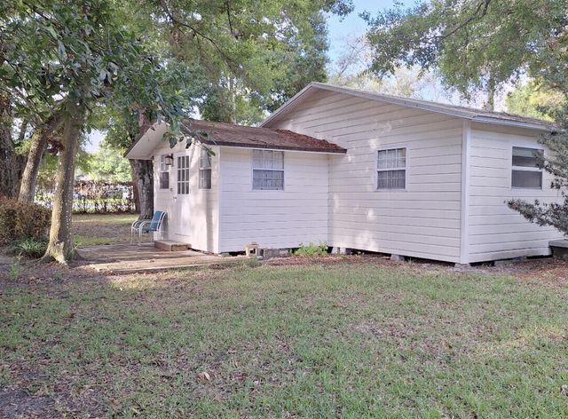 3162 Dame Road, Fort Pierce, FL 34981