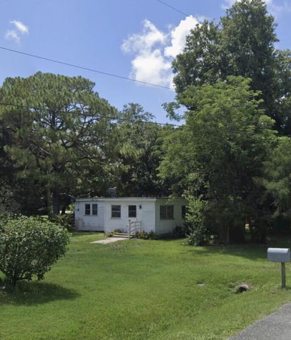 3162 Dame Road, Fort Pierce, FL 34981