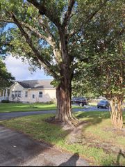 3162 Dame Road, Fort Pierce, FL 34981