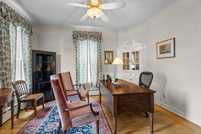32 East Main Street, Stonington, CT 06355