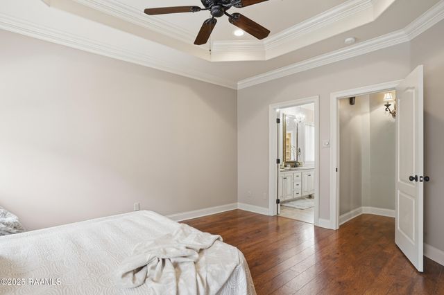 105 Wedge Drive, Broussard, LA 70518