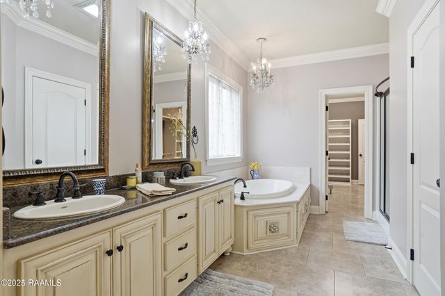 105 Wedge Drive, Broussard, LA 70518