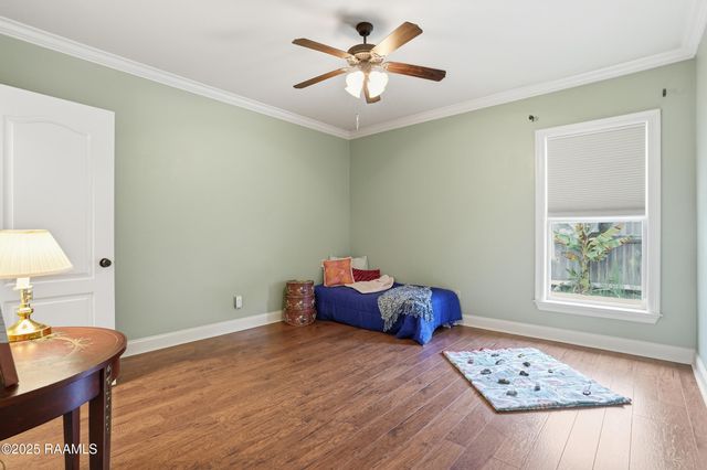 105 Wedge Drive, Broussard, LA 70518