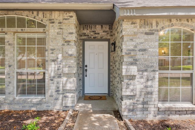 1111 Old Knoll Drive, Wylie, TX 75098