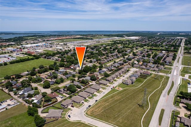 1111 Old Knoll Drive, Wylie, TX 75098