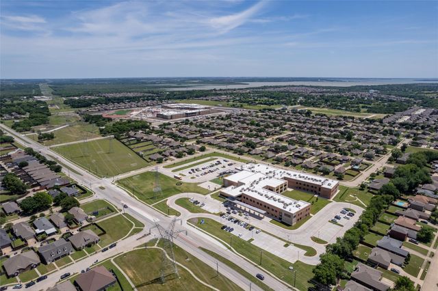 1111 Old Knoll Drive, Wylie, TX 75098
