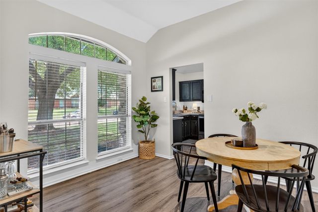 1111 Old Knoll Drive, Wylie, TX 75098