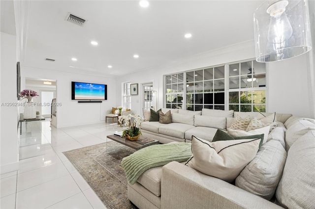 420 Aledo Avenue, Coral Gables, FL 33134