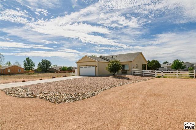 256 W Calle De Camelia Dr, Pueblo West, CO 81007
