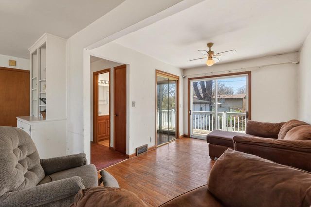 240 20TH AVENUE SOUTH, Wisconsin Rapids, WI 54495