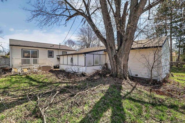 240 20TH AVENUE SOUTH, Wisconsin Rapids, WI 54495