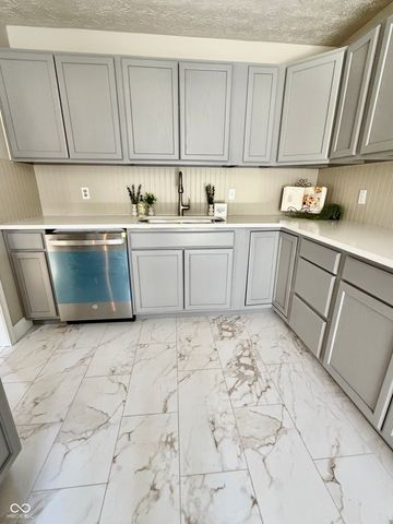 428 Southmore Street, Plainfield, IN 46168