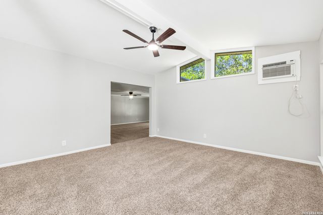 4863 Castle Shield, San Antonio, TX 78218