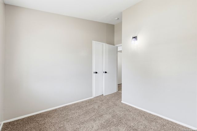 4863 Castle Shield, San Antonio, TX 78218