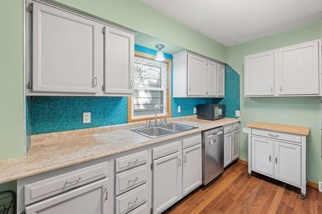 1331 4th Street E, Saint Paul, MN 55106