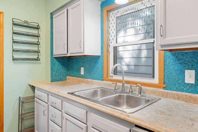 1331 4th Street E, Saint Paul, MN 55106