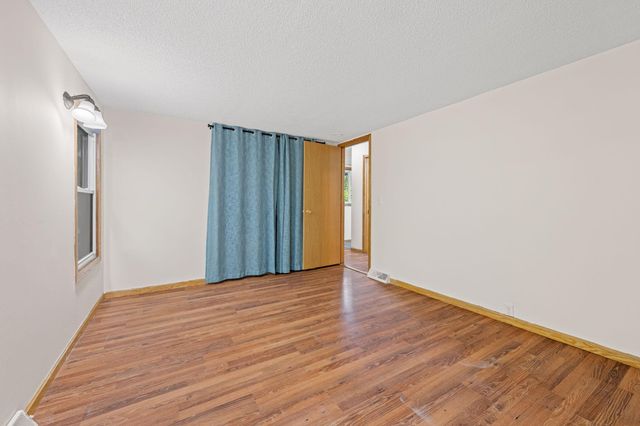 1331 4th Street E, Saint Paul, MN 55106