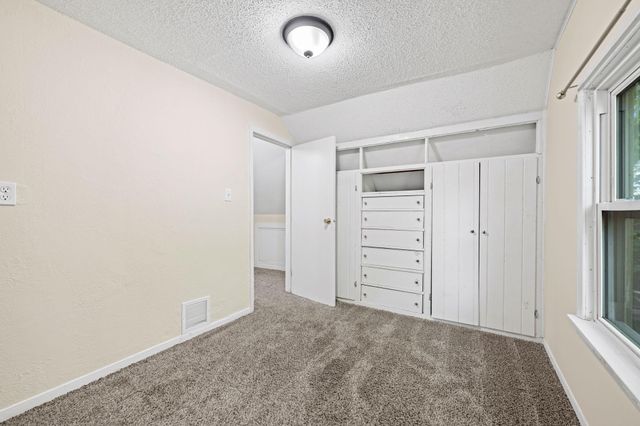1331 4th Street E, Saint Paul, MN 55106