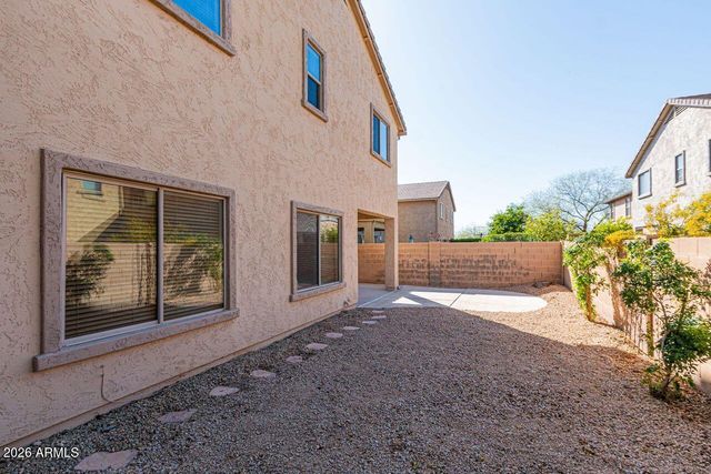 2526 W DESERT VISTA Trail, Phoenix, AZ 85085