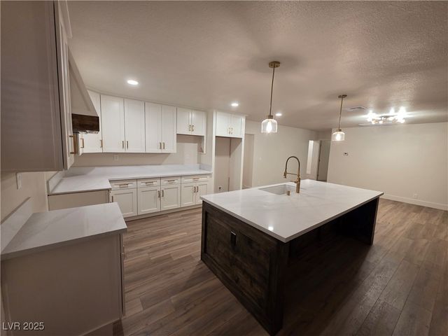 4806 Marnell Drive, Las Vegas, NV 89121