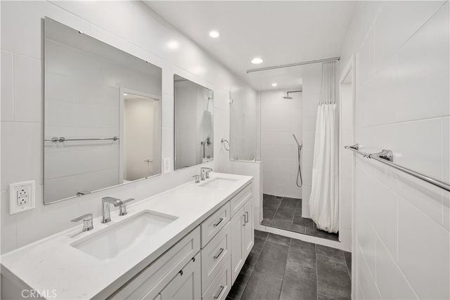 532 N Rossmore Avenue 107, Los Angeles, CA 90004