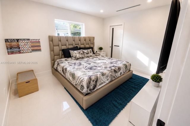 1061 SW 18th Street, Boca Raton, FL 33486