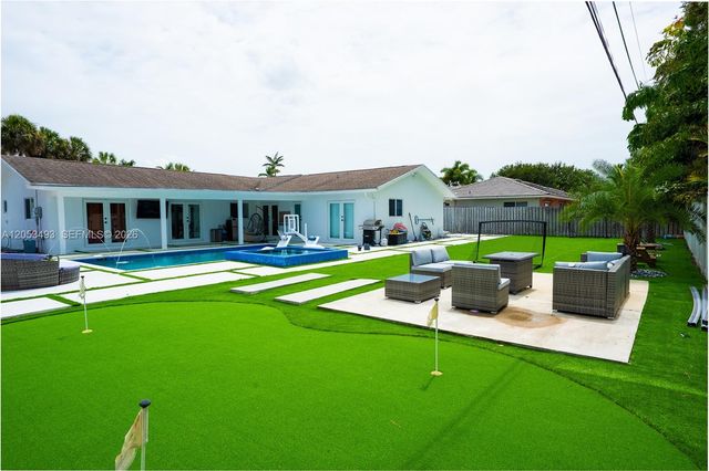 1061 SW 18th Street, Boca Raton, FL 33486