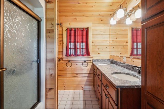 154 Manley Hill Road, West Fairlee, VT 05045