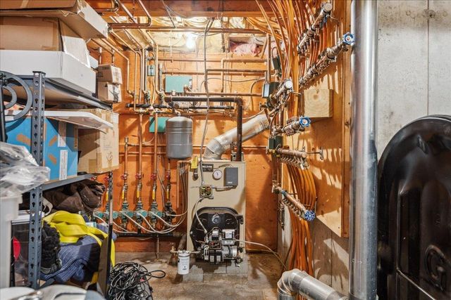 154 Manley Hill Road, West Fairlee, VT 05045